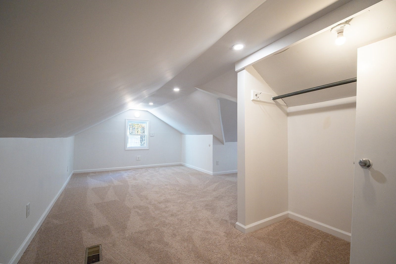 316 Main Road, Chesterfield, MA Photo #19