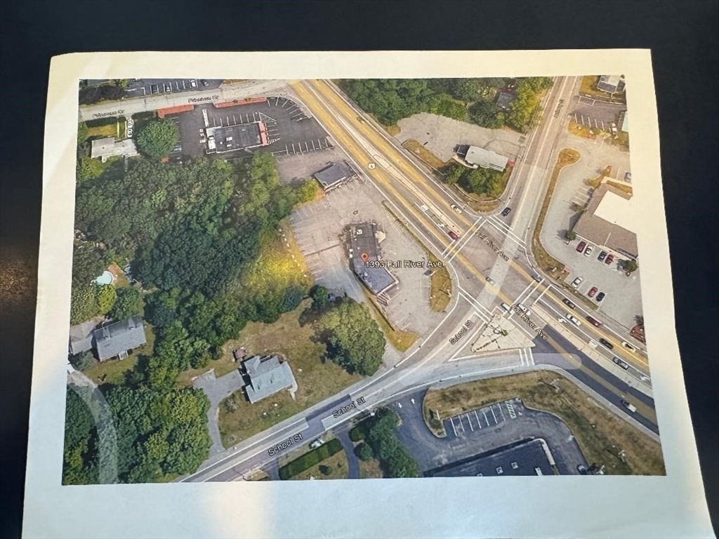1393 Fall River Ave