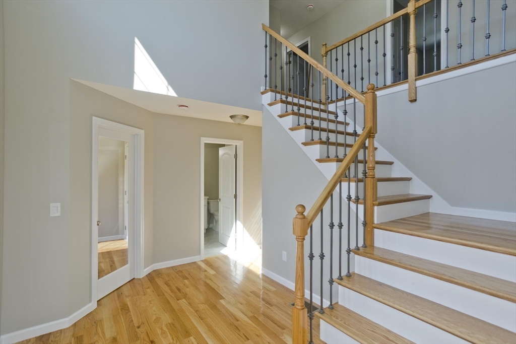 Agawam, Massachusetts 01001, United States, 4 Bedrooms Bedrooms, ,3 BathroomsBathrooms,Residential,Active,80463