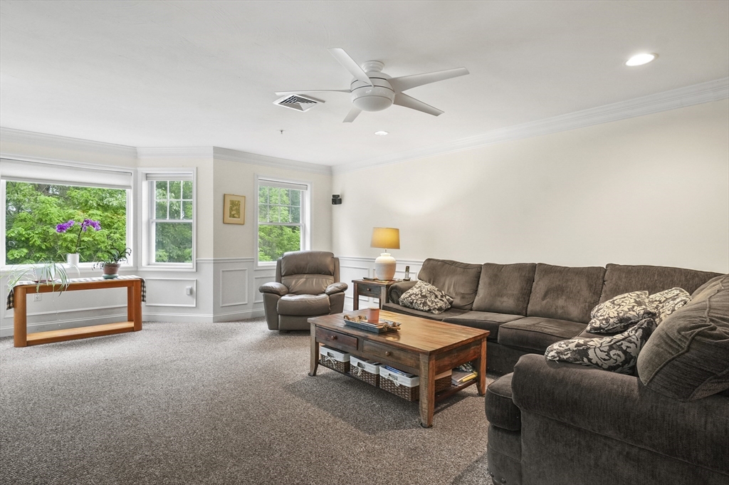 5 Mission Road 106