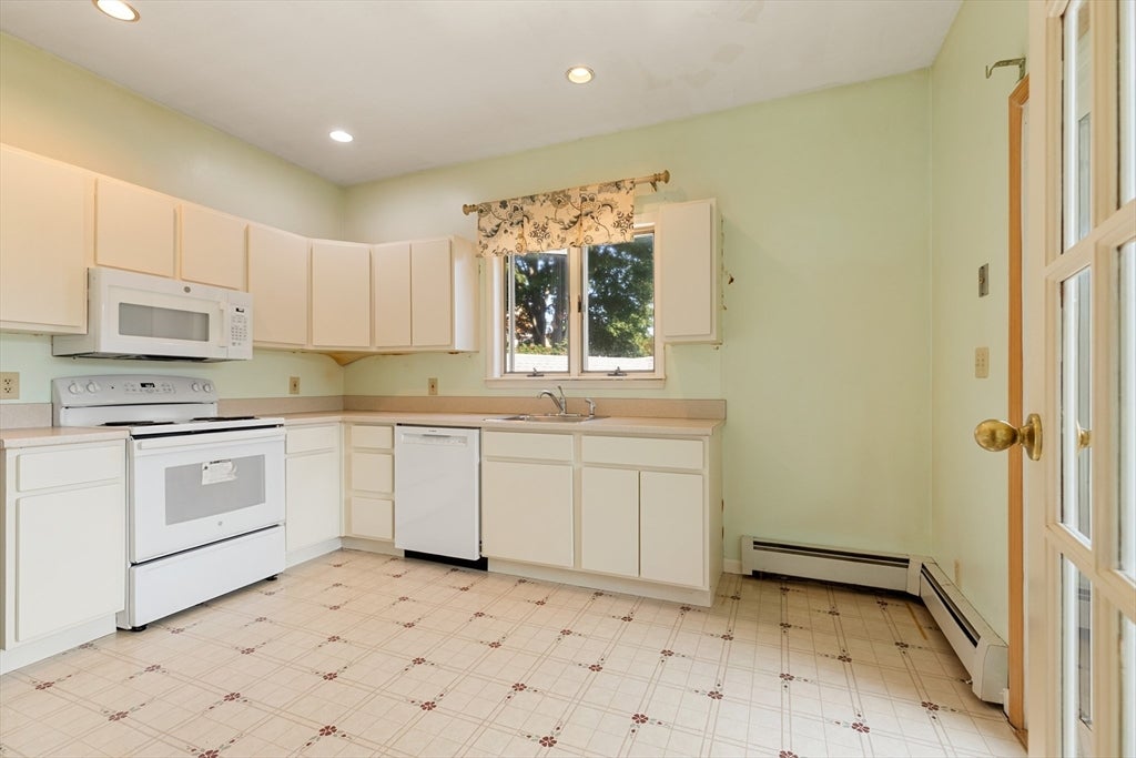 42 Broad St #3, Salem, MA, 42 Broad St #3, Salem, MA Photo #13