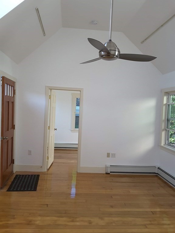 18 Chapel St