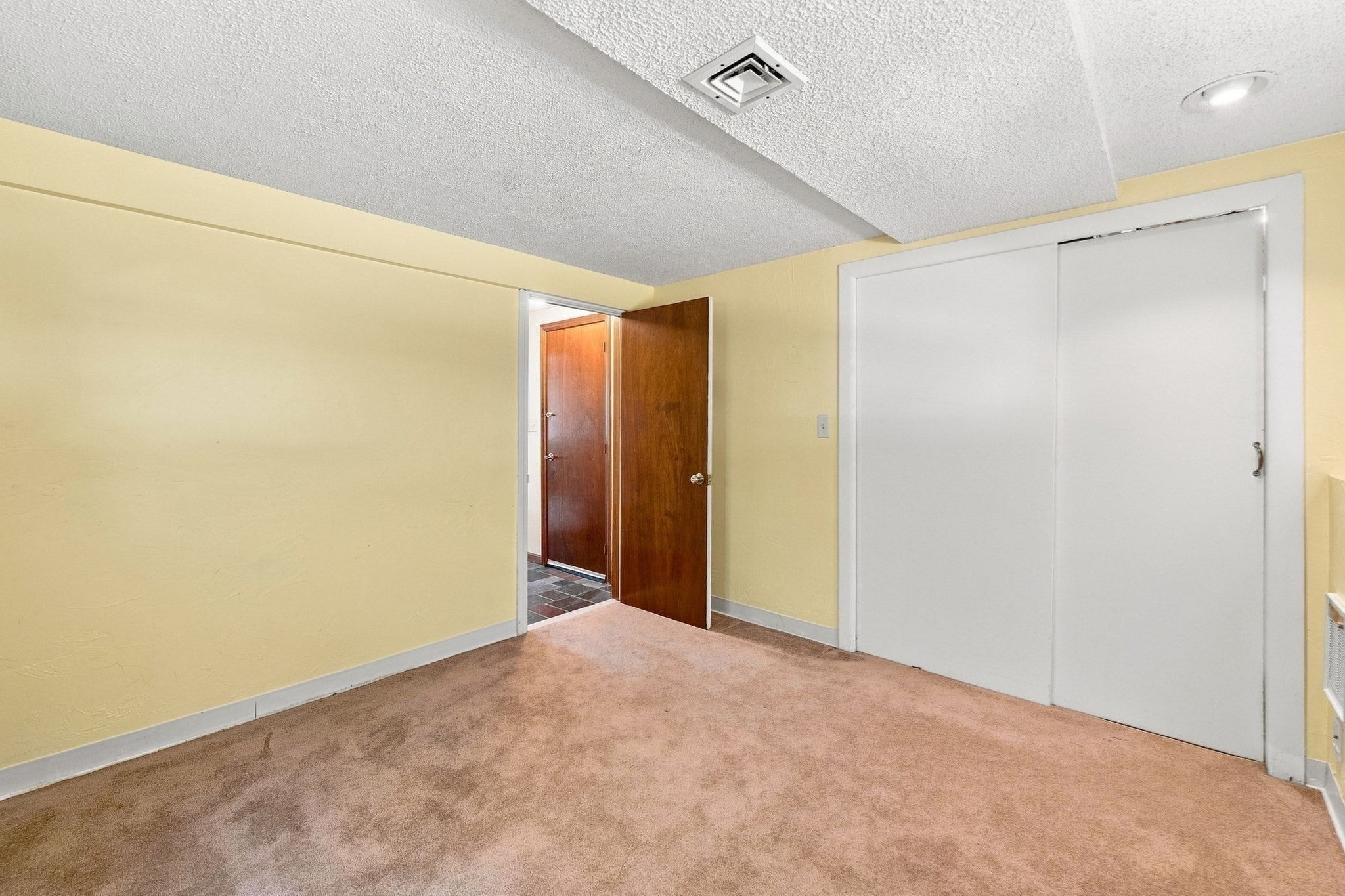 43 Villa Roma Dr #43, Tewksbury, MA Photo #7