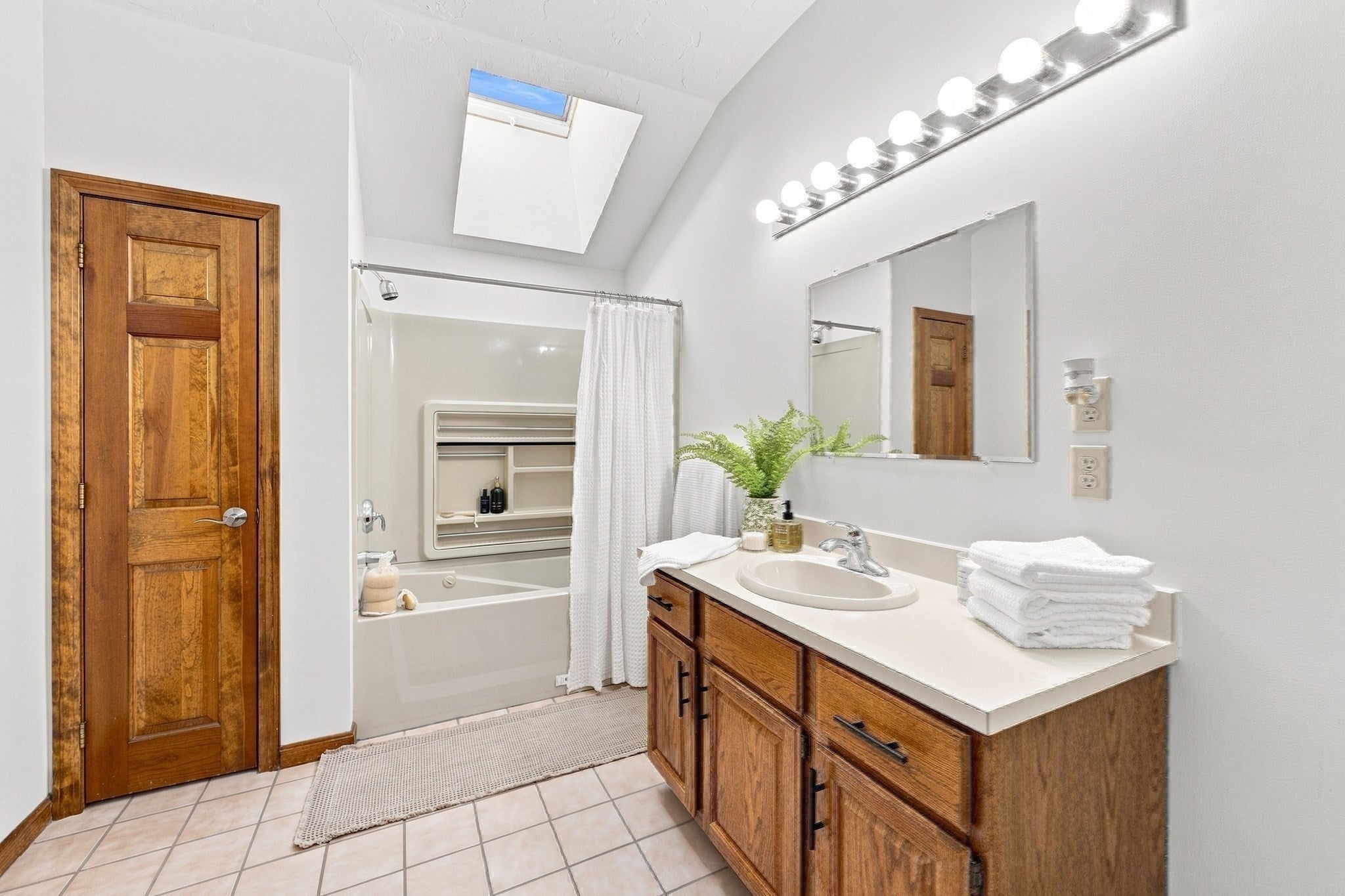 43 Villa Roma Dr #43, Tewksbury, MA Photo #31