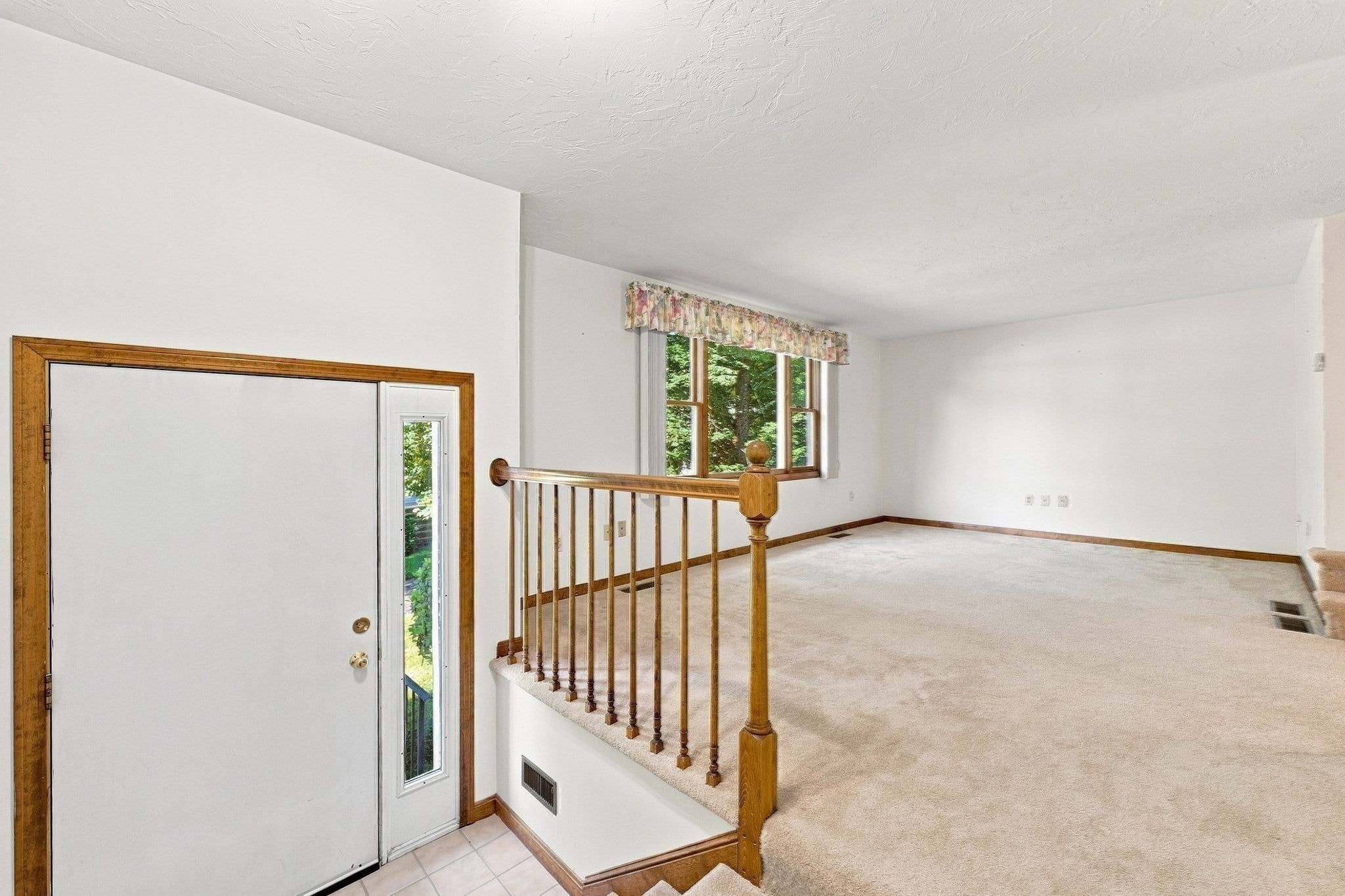 43 Villa Roma Dr #43, Tewksbury, MA Photo #23