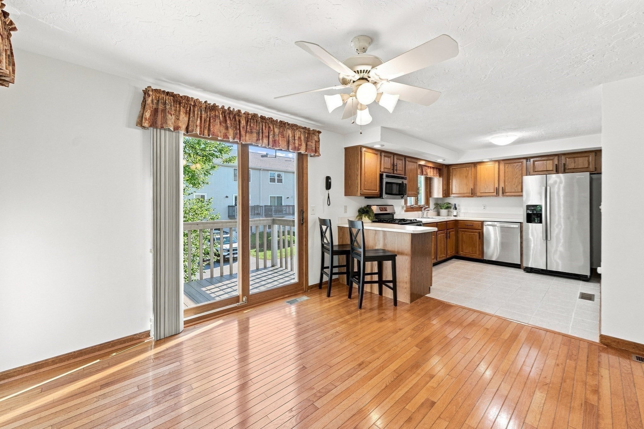 43 Villa Roma Dr #43, Tewksbury, MA Photo #16