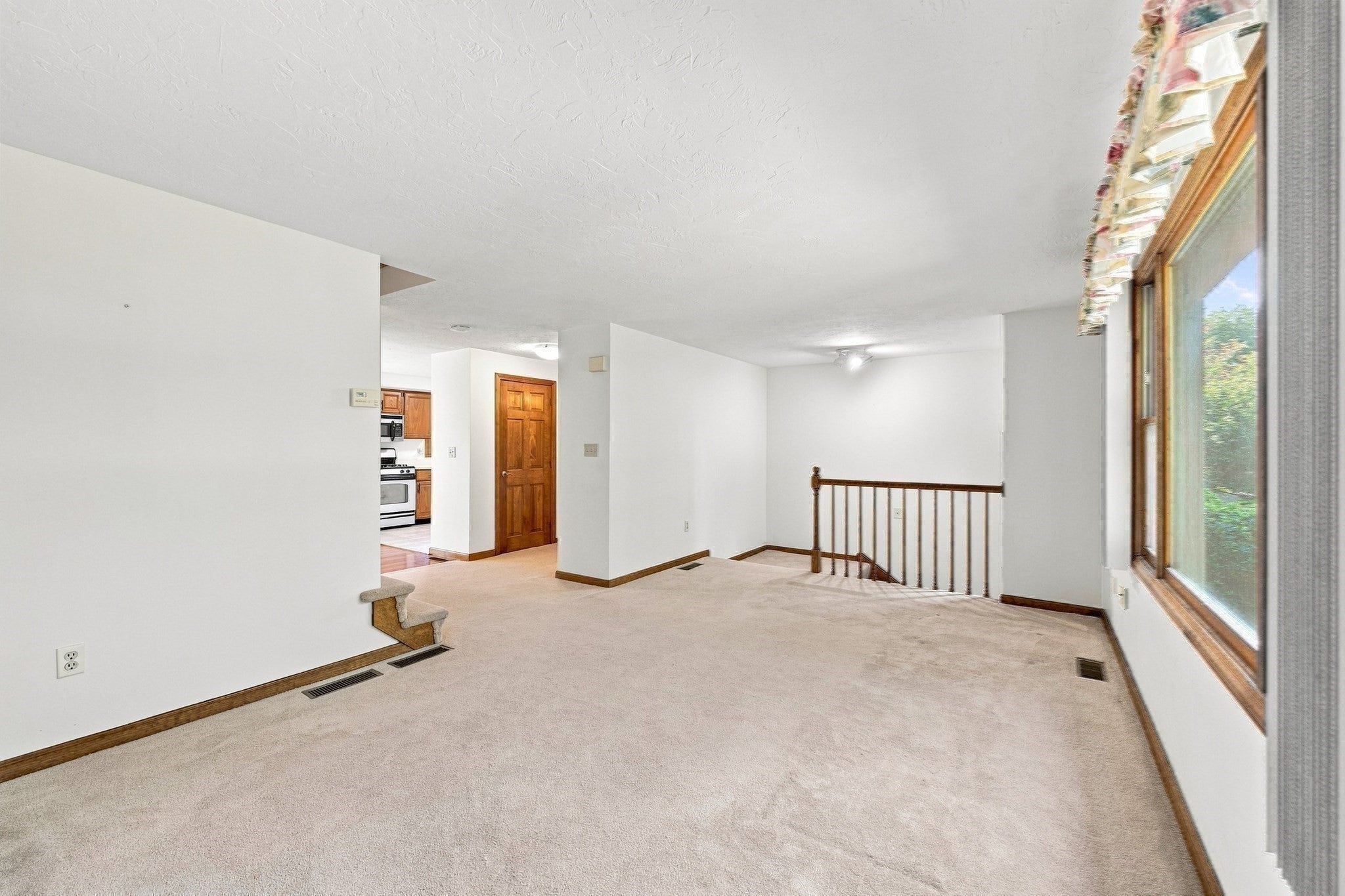 43 Villa Roma Dr #43, Tewksbury, MA Photo #26