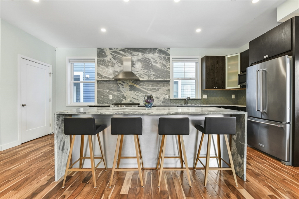 18 Granfield Ave 1