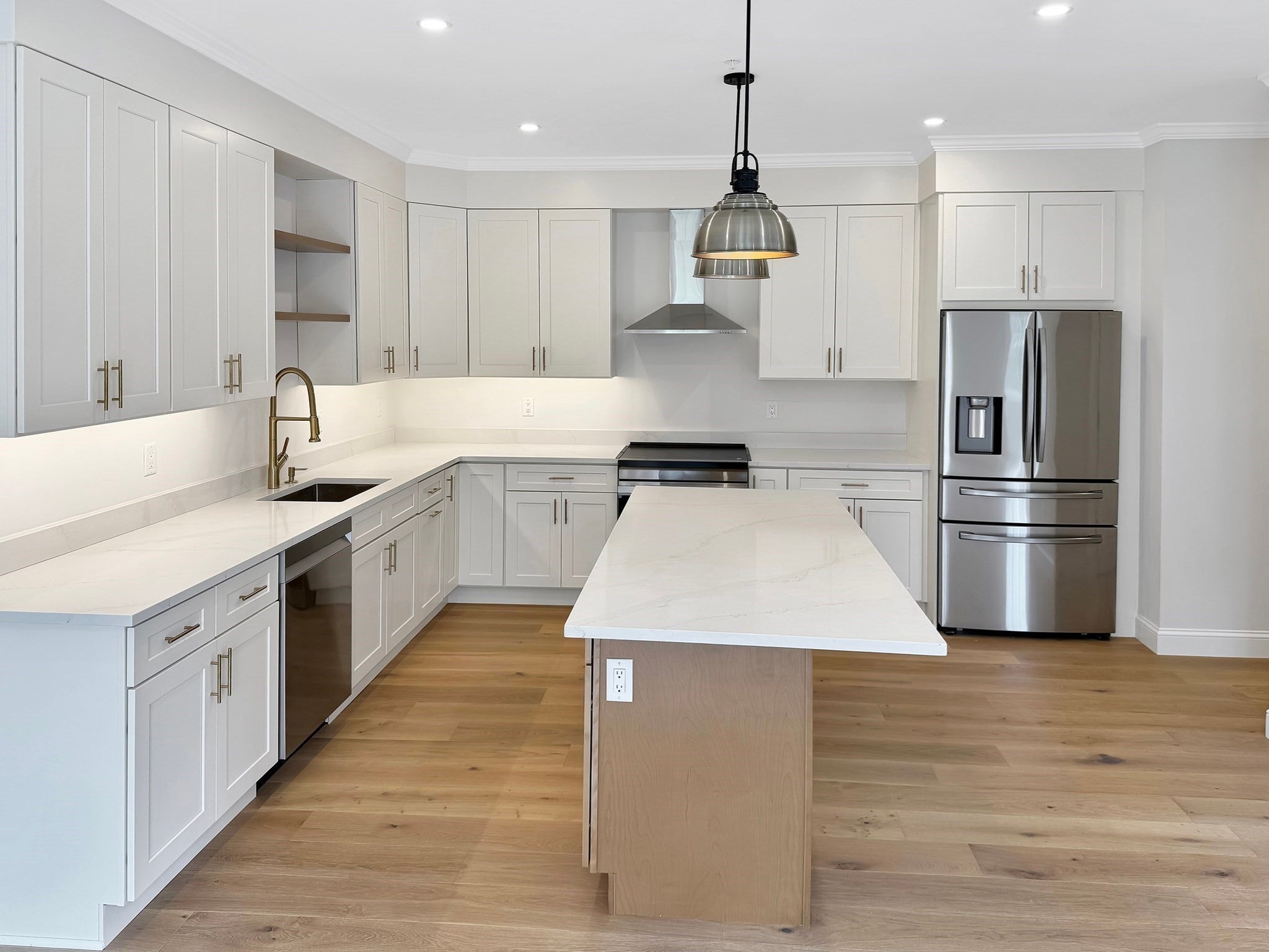 1 Whitman Circle 1