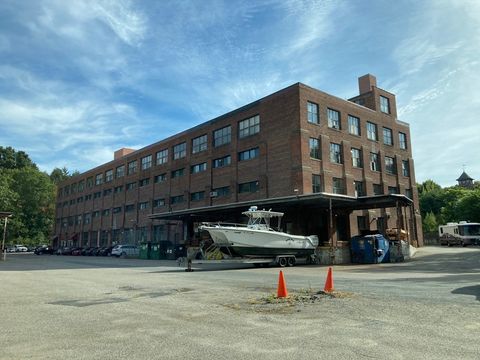 153 Washington St Walpole MA 02032