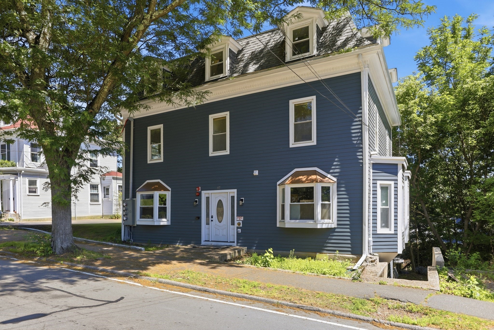 47 Newtonville Ave