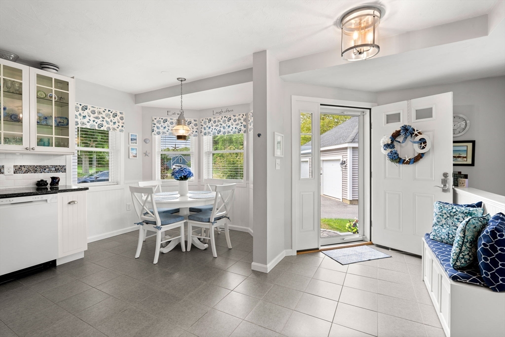 230 White Cliff Dr. Golfview