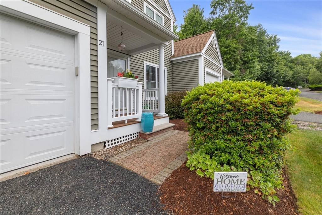 21 Concord Ln 21