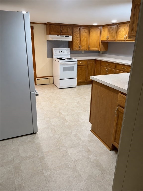 Click for 903 Prospect ST #1, Somerset, MA slideshow Click for 903 Prospect ST #1, Somerset, MA slideshow