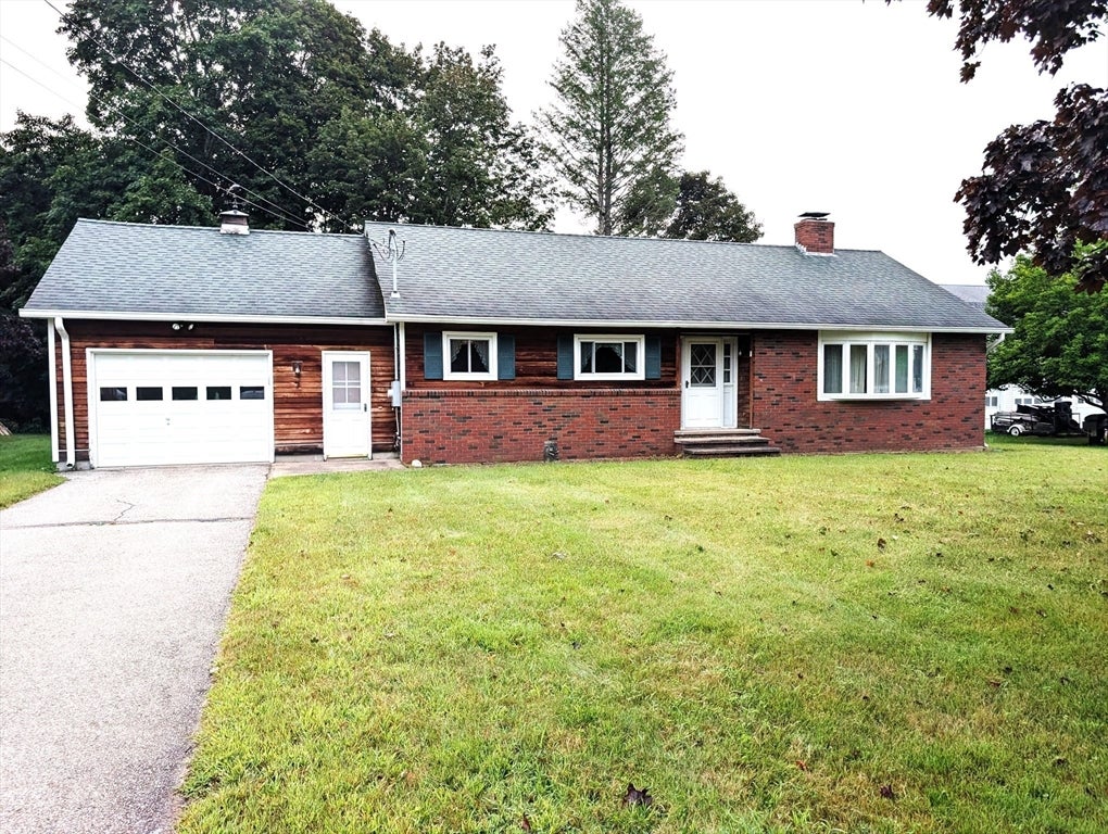 7 Allen St, West Brookfield, MA Photo #1