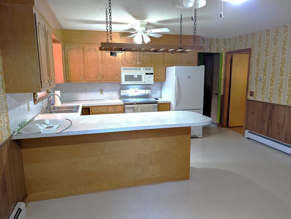 7 Allen St, West Brookfield, MA Photo #8