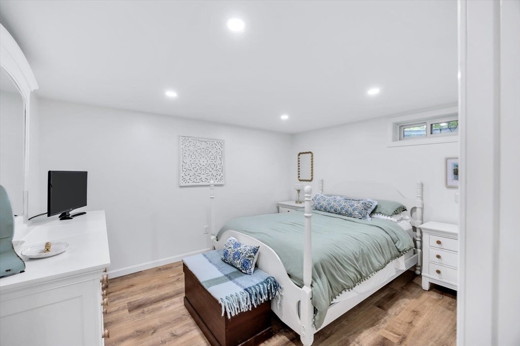 7 Fernwood Ave, Barnstable, MA, 7 Fernwood Ave, Barnstable, MA Photo #31