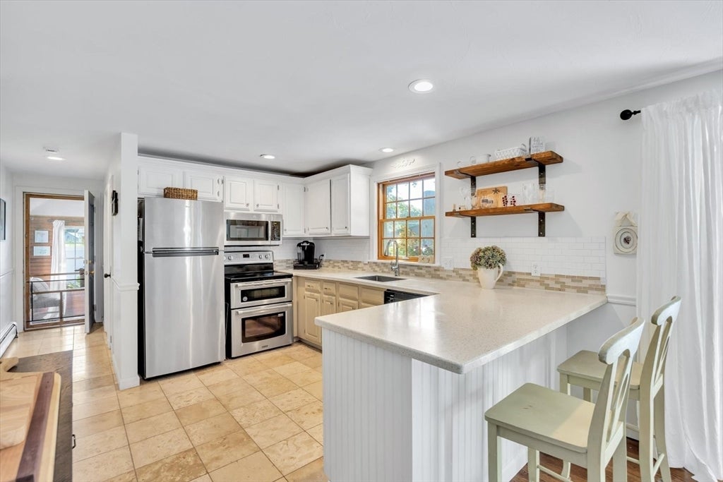 7 Fernwood Ave, Barnstable, MA, 7 Fernwood Ave, Barnstable, MA Photo #13