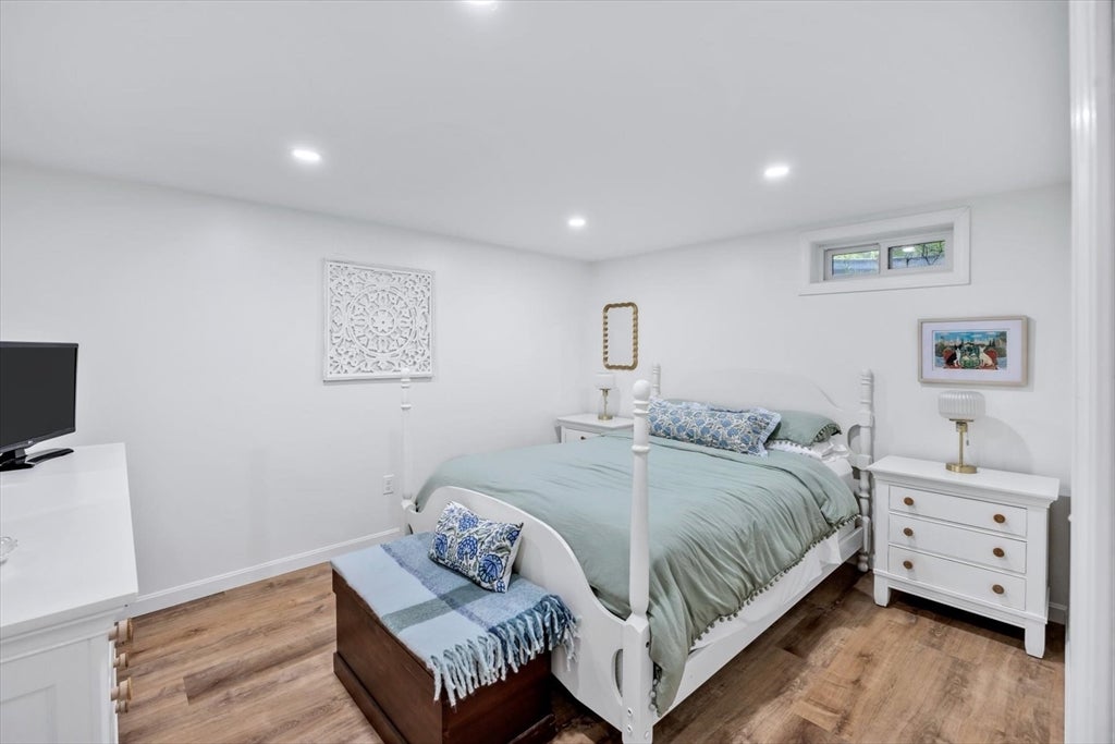 7 Fernwood Ave, Barnstable, MA, 7 Fernwood Ave, Barnstable, MA Photo #33