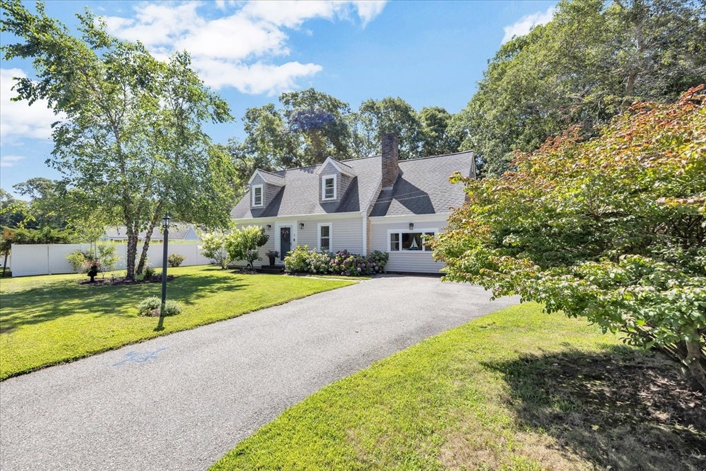 7 Fernwood Ave, Barnstable, MA, 7 Fernwood Ave, Barnstable, MA Photo #2