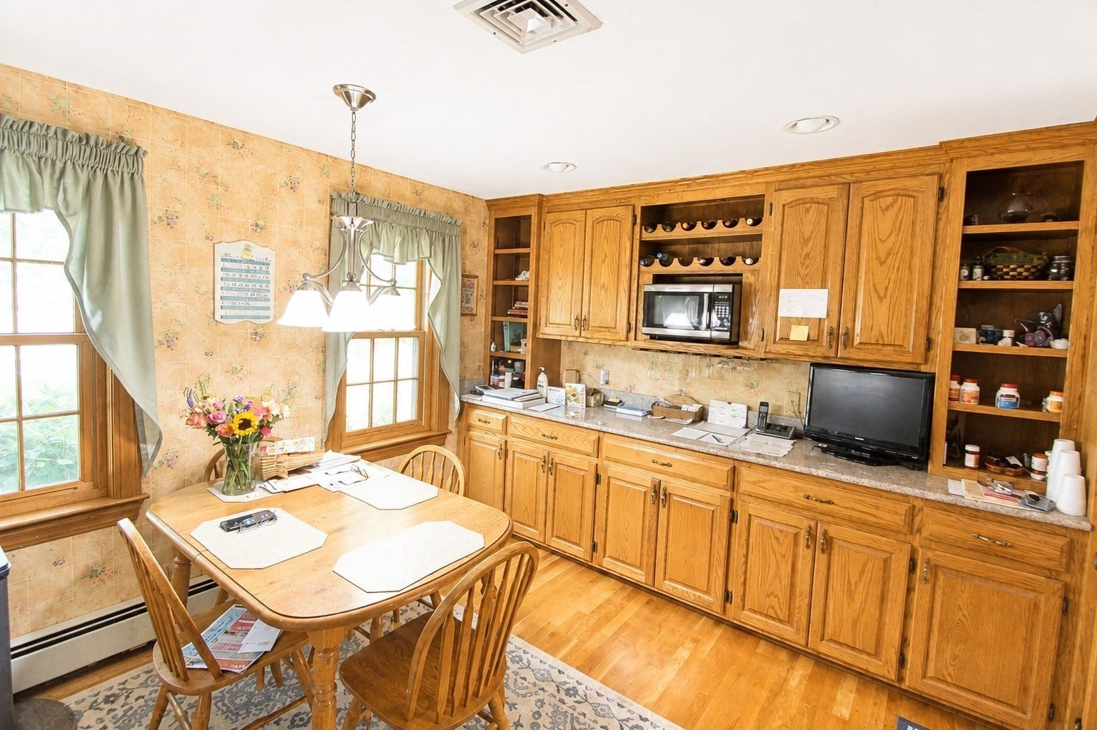 125 Boxwood Ln, Bridgewater, MA, 125 Boxwood Ln, Bridgewater, MA Photo #9