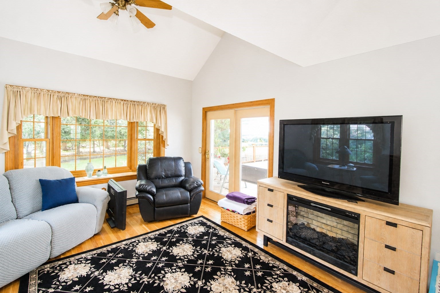 125 Boxwood Ln, Bridgewater, MA, 125 Boxwood Ln, Bridgewater, MA Photo #15