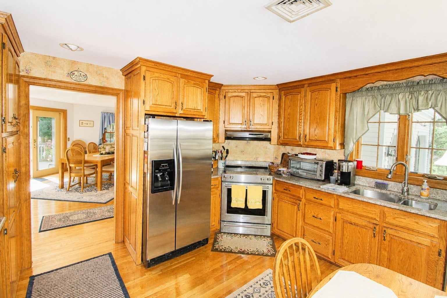125 Boxwood Ln, Bridgewater, MA, 125 Boxwood Ln, Bridgewater, MA Photo #8