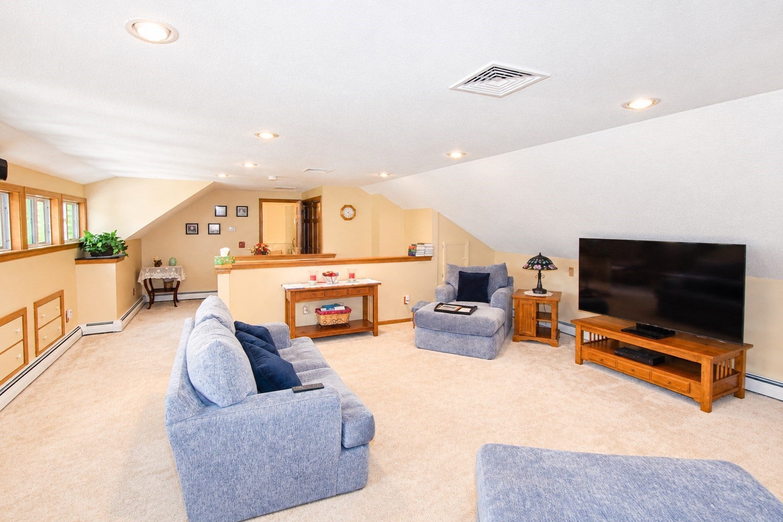 125 Boxwood Ln, Bridgewater, MA, 125 Boxwood Ln, Bridgewater, MA Photo #17
