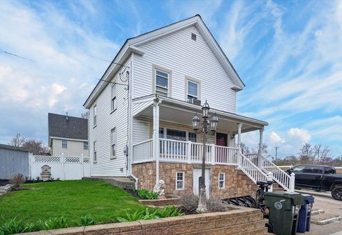 15 Manning Marlborough MA 01752