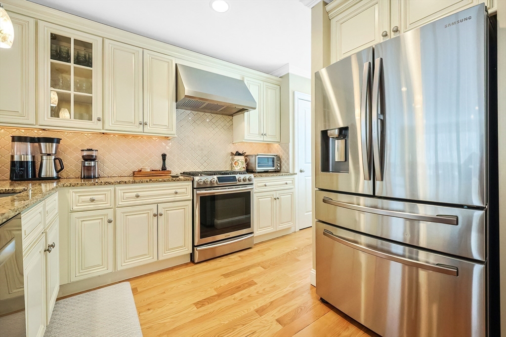 21 Warren Ave 5