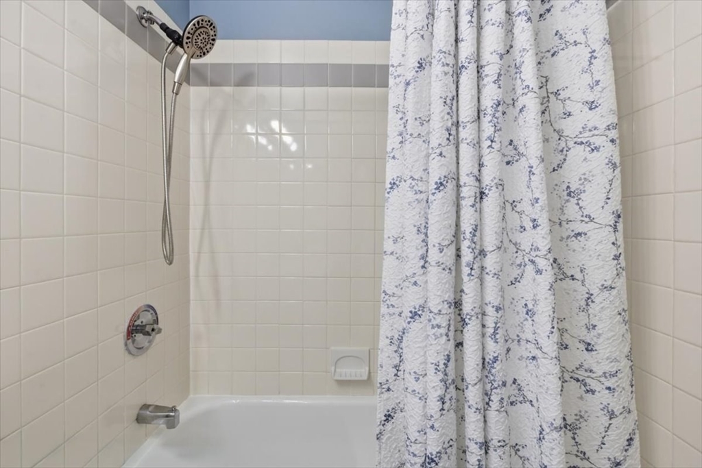 65 Glen Rd #H1, Brookline, MA Photo #33