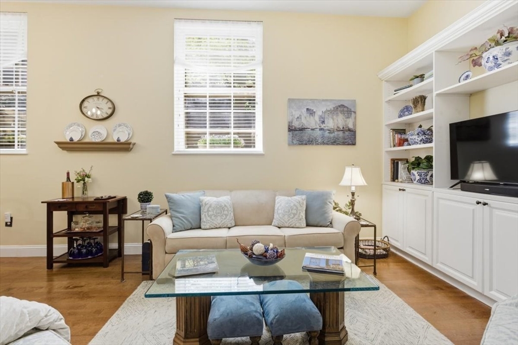65 Glen Rd #H1, Brookline, MA Photo #3