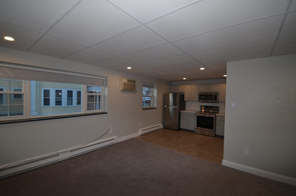 594 Franklin St 6