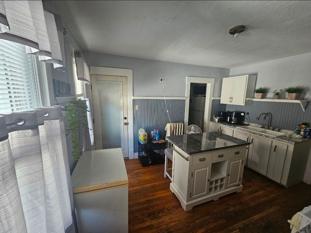 328-330 Chapin Terr