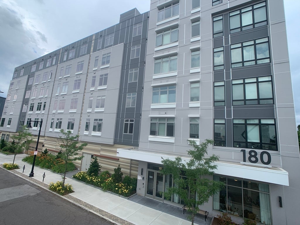180 Telford St #213, Boston, MA, 180 Telford St #213, Boston, MA Photo #1