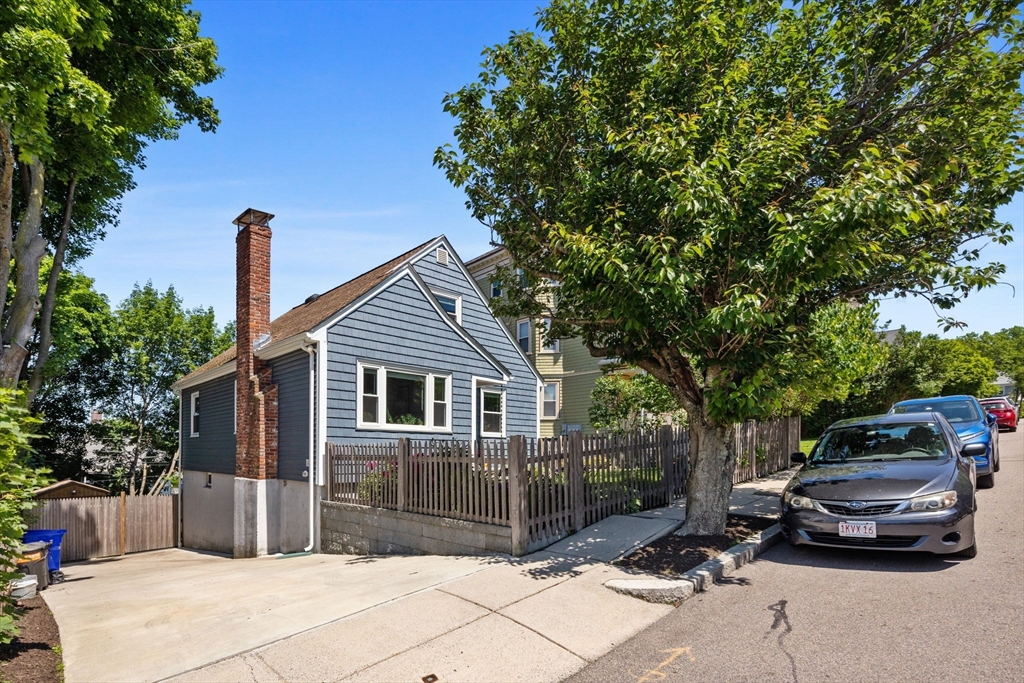 52 Montvale Street 52
