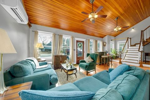 Photo of 111 Grove Ave, Wilmington, MA 01887 (MLS # 73493052)