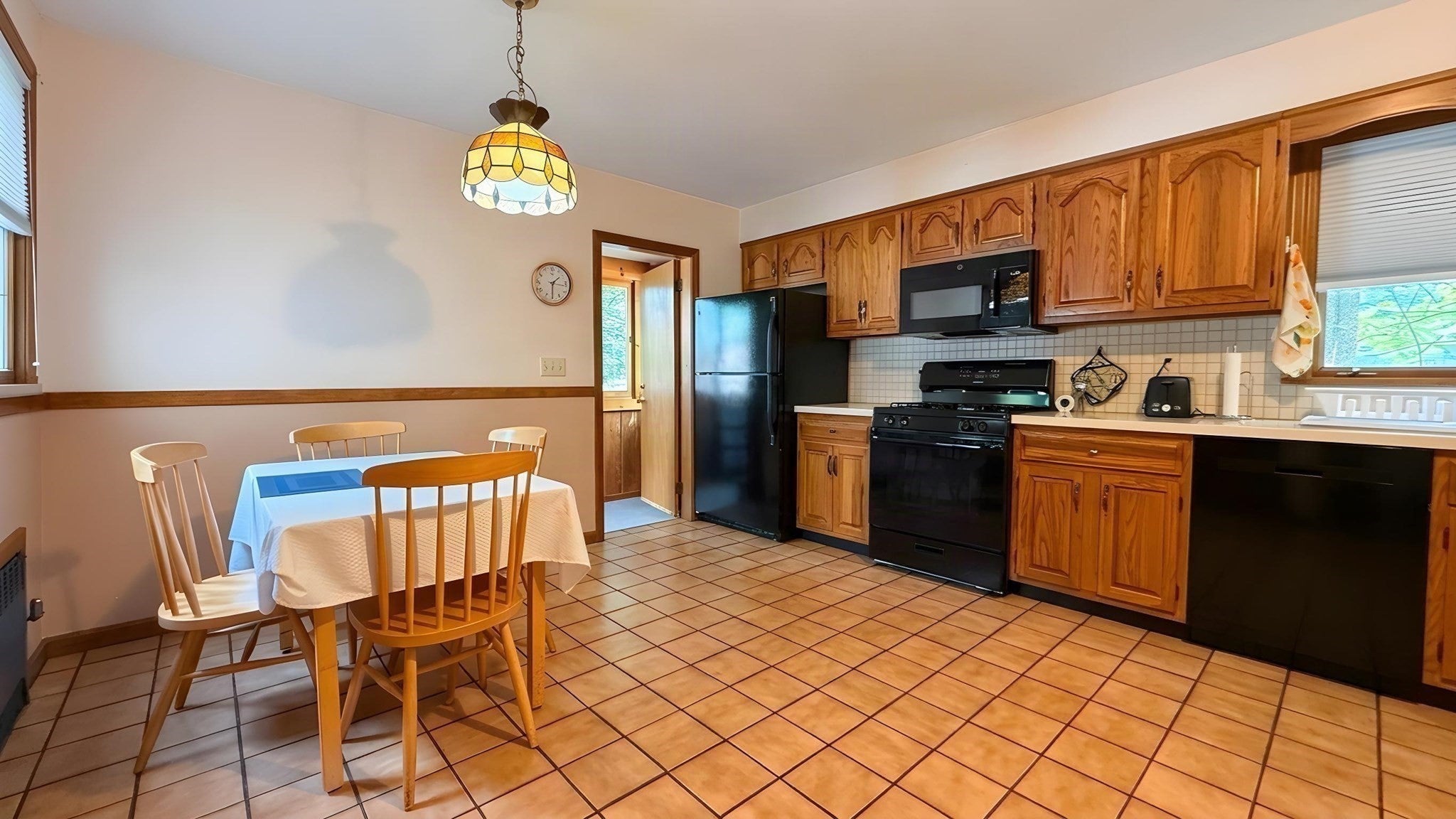 135 Greaton Rd, Boston, MA Photo #3