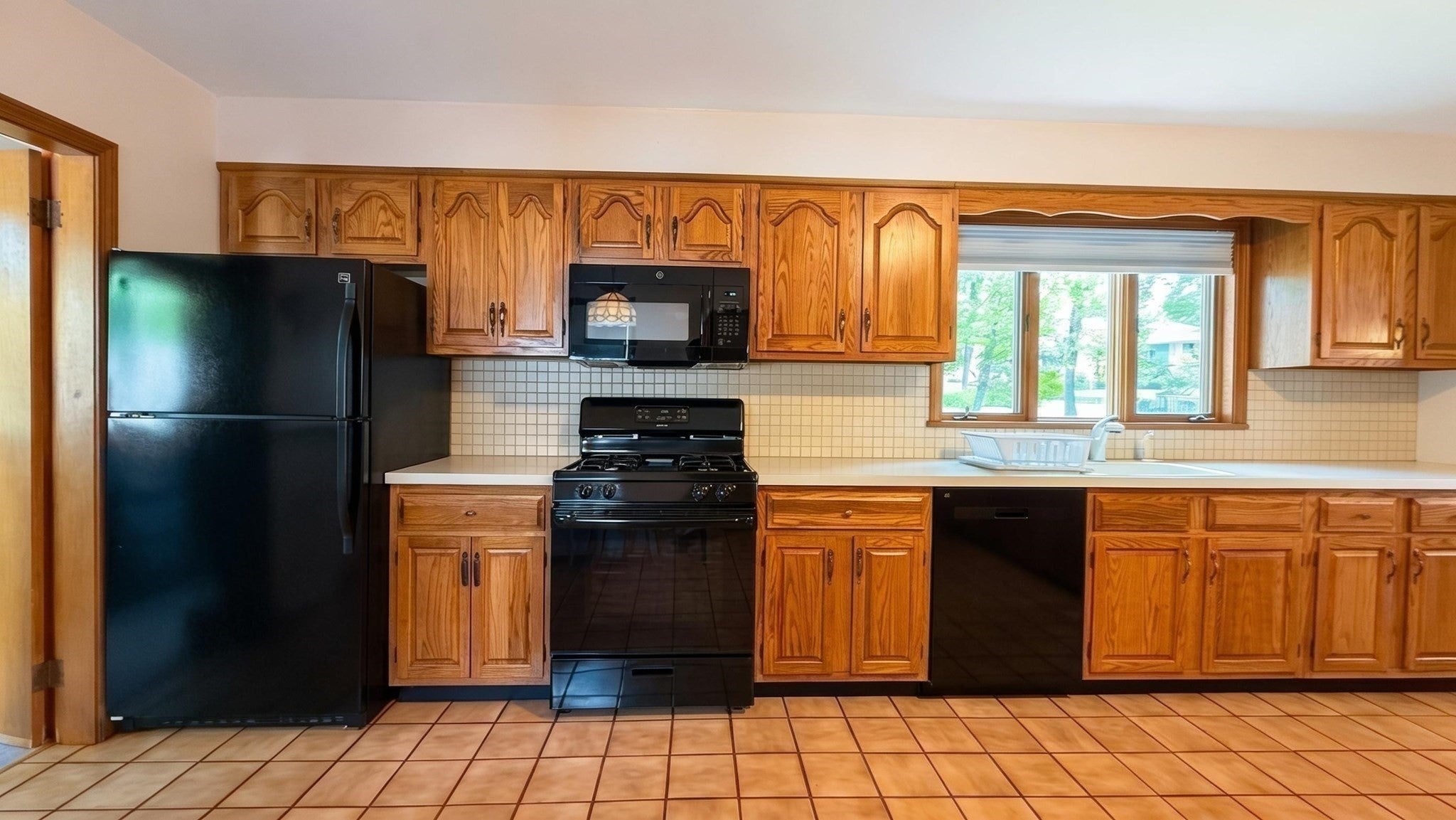 135 Greaton Rd, Boston, MA Photo #4
