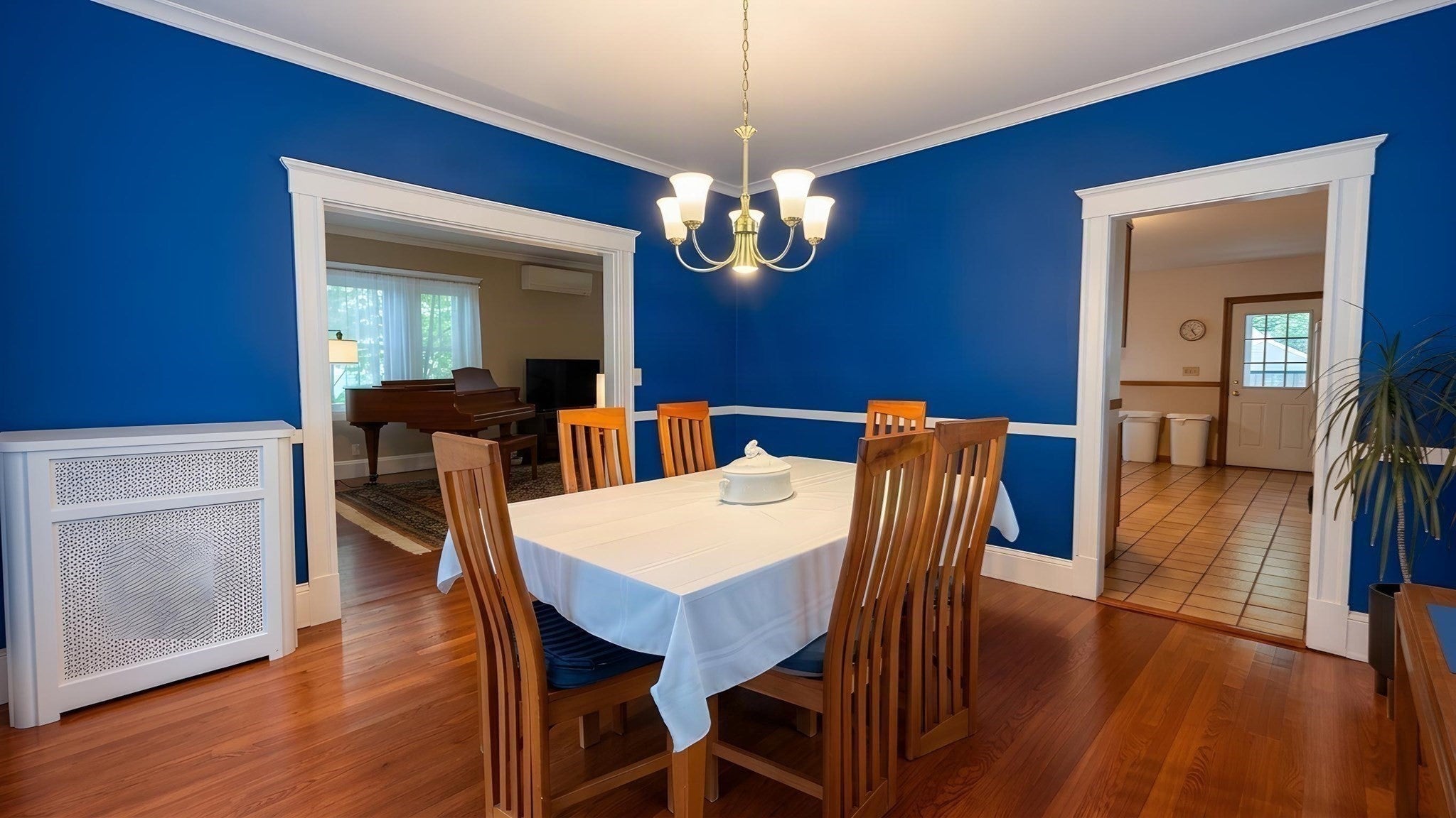 135 Greaton Rd, Boston, MA Photo #6