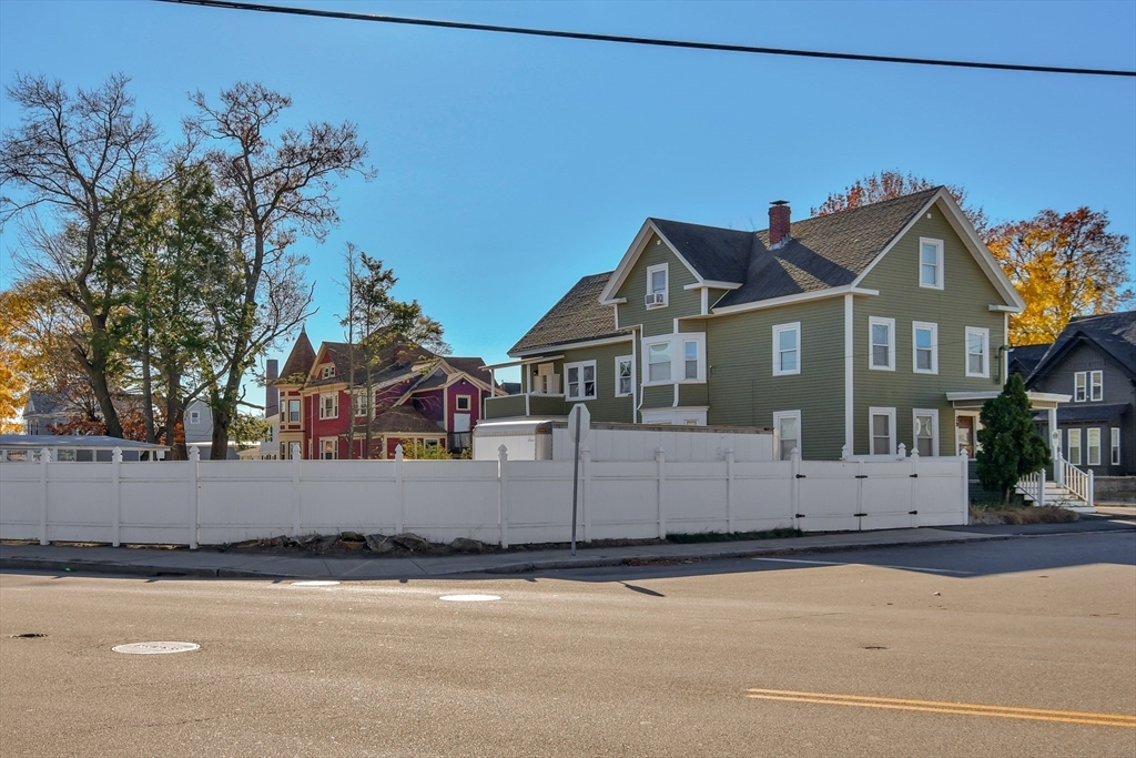 27-29 Dorchester