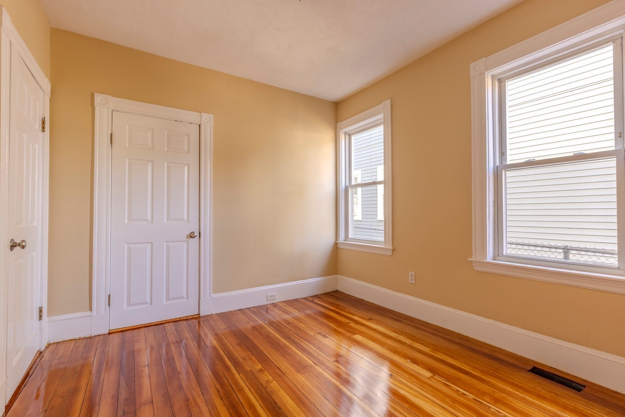 419-421 Washington St, Winchester, MA, 419-421 Washington St, Winchester, MA Photo #13
