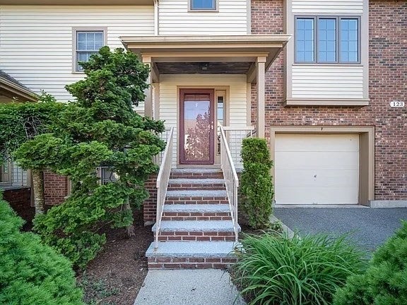 123 Revere St #F, Canton, MA Photo #2