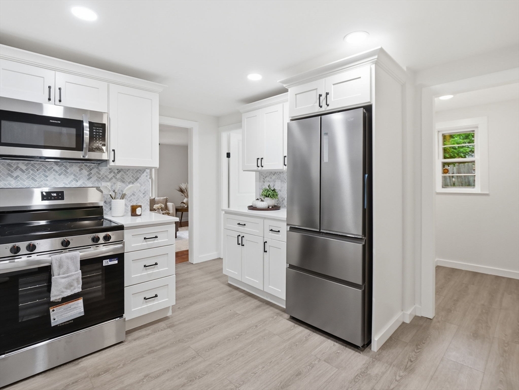 41 Bridgeport St
