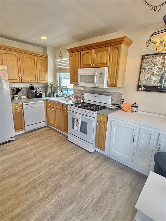 203 S Main St