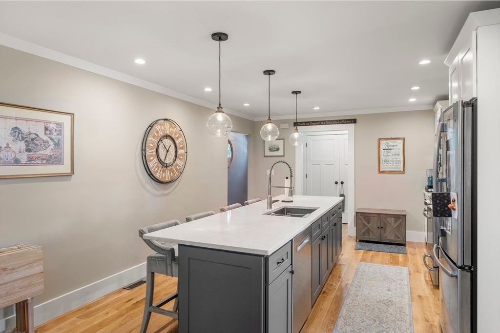 54 Canterbury St, Hingham, MA, 54 Canterbury St, Hingham, MA Photo #6