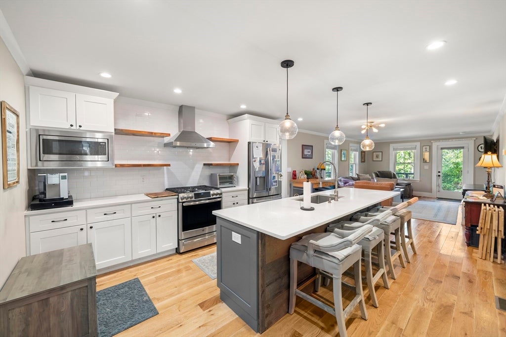 54 Canterbury St, Hingham, MA, 54 Canterbury St, Hingham, MA Photo #7