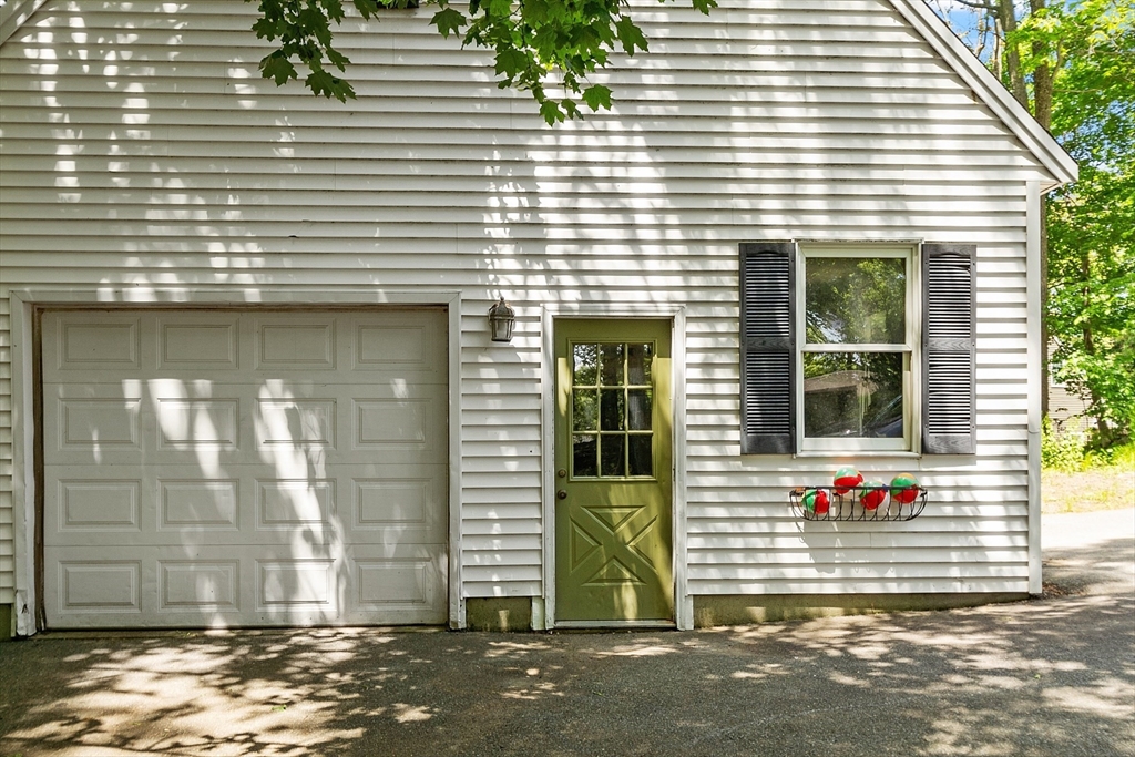 24 Summit Avenue