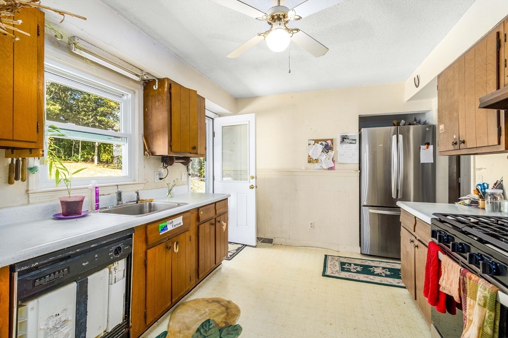 49 Duck Marsh Ln, Chatham, MA Photo #11