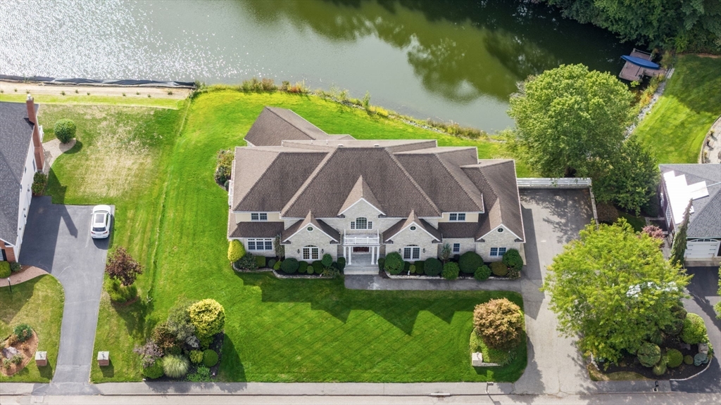 19 Cherokee Road